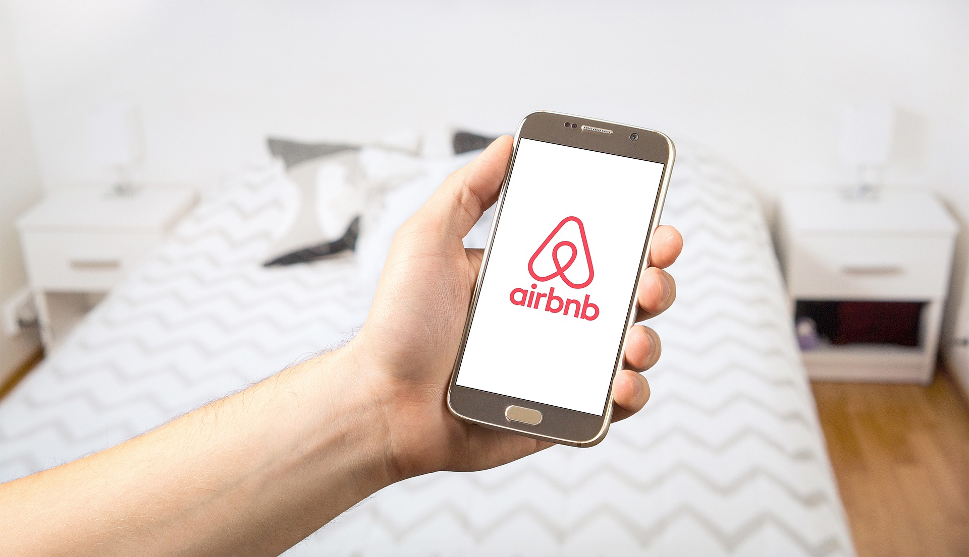 Airbnb 2384737 1920