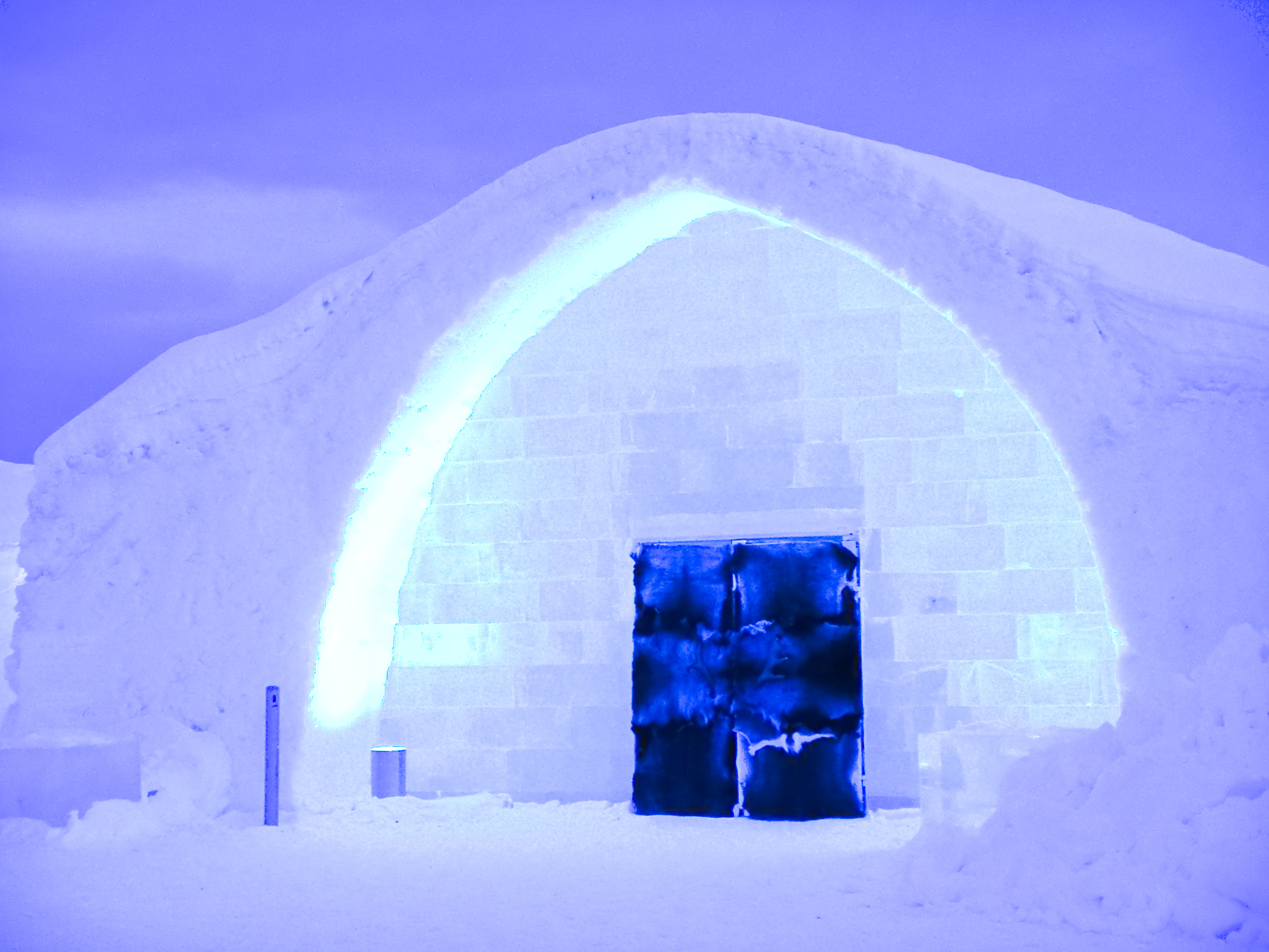 Ice Hotel Entrance 1578968.jpg