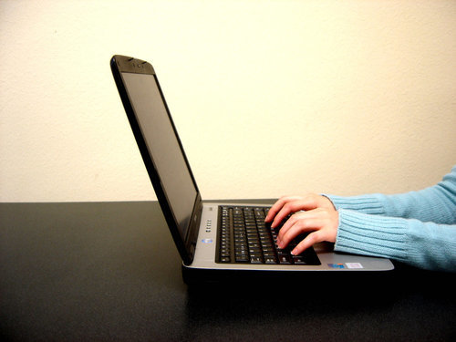 Working 2 1570152 1600×1200.jpg